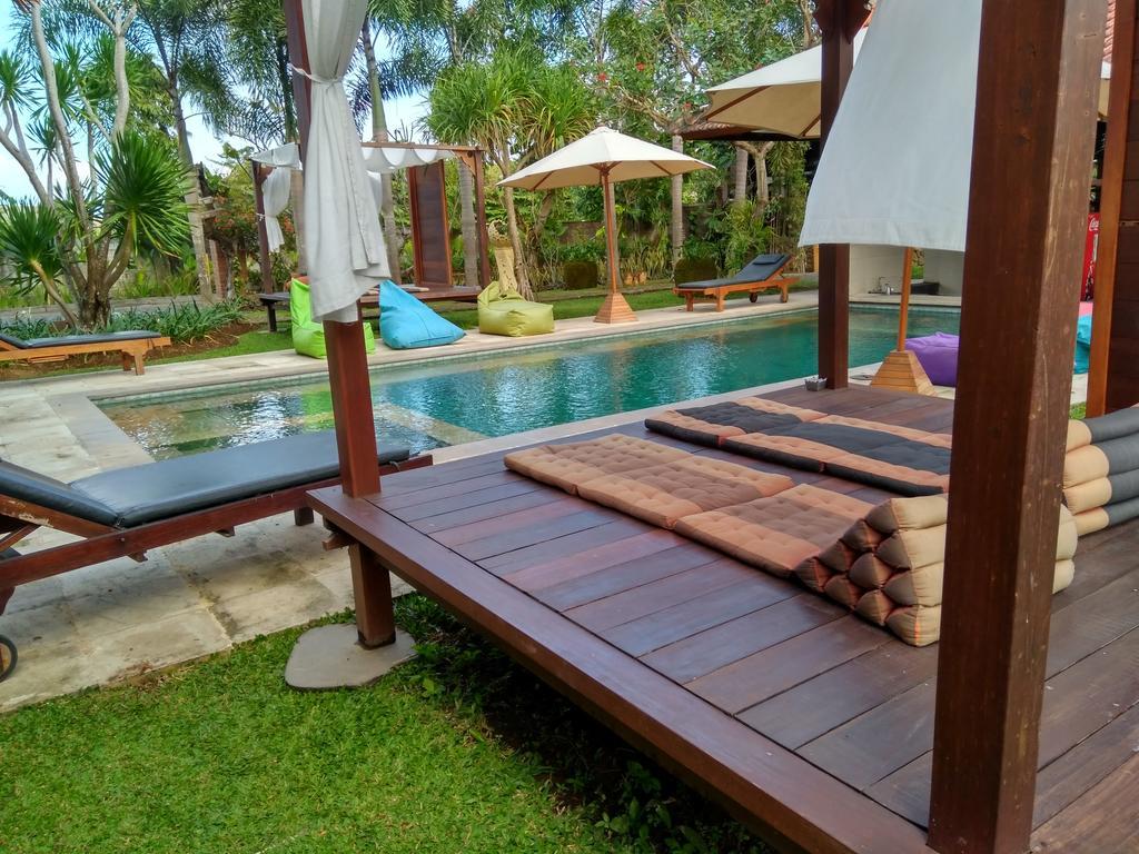 Hotel Premier Surf Camp Canggu Zewnętrze zdjęcie