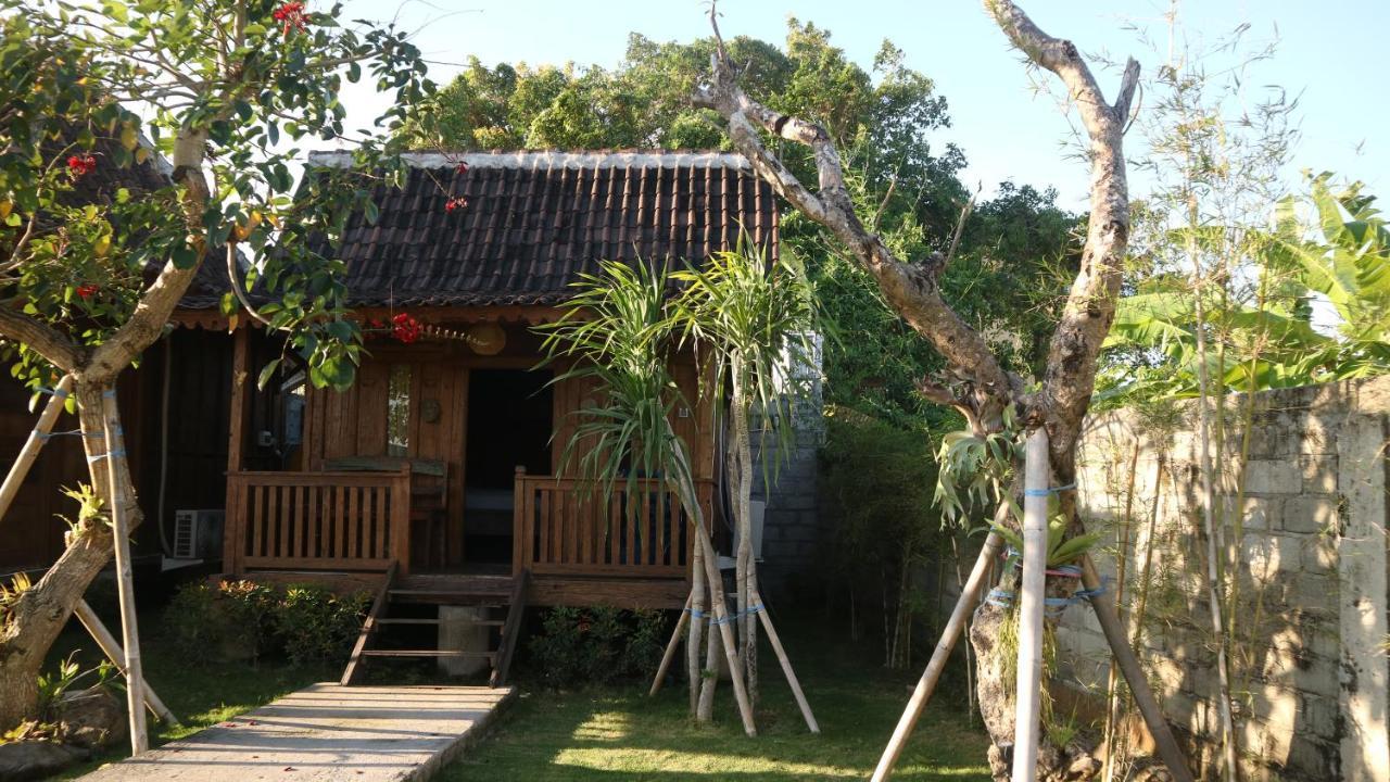 Hotel Premier Surf Camp Canggu Zewnętrze zdjęcie