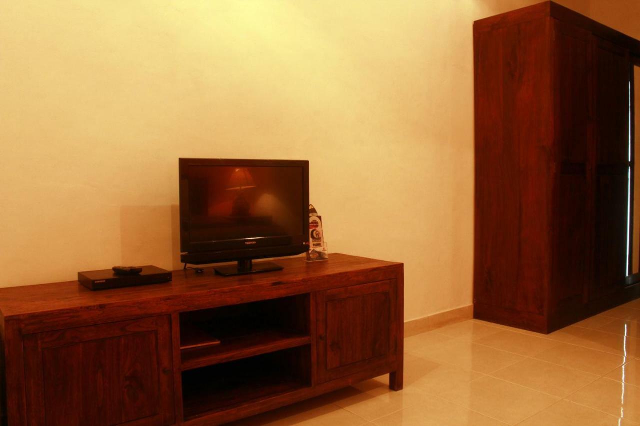 Hotel Premier Surf Camp Canggu Zewnętrze zdjęcie