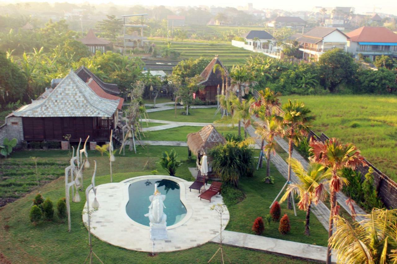 Hotel Premier Surf Camp Canggu Zewnętrze zdjęcie