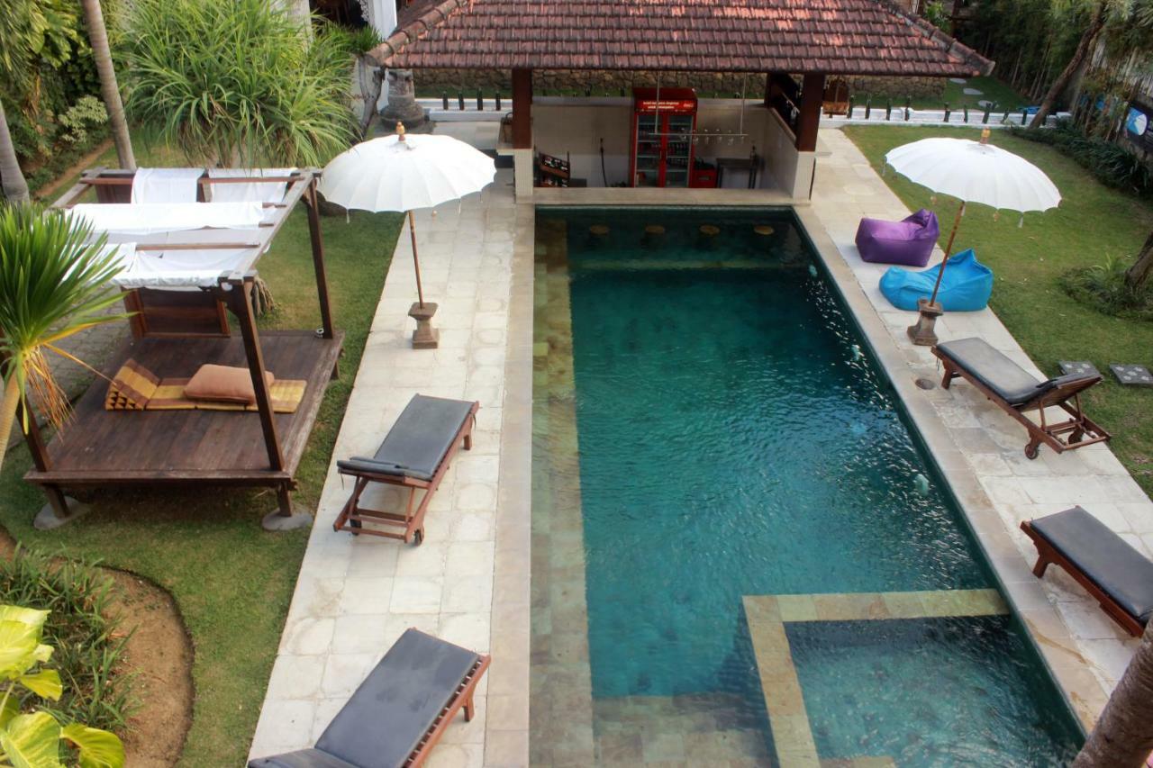 Hotel Premier Surf Camp Canggu Zewnętrze zdjęcie
